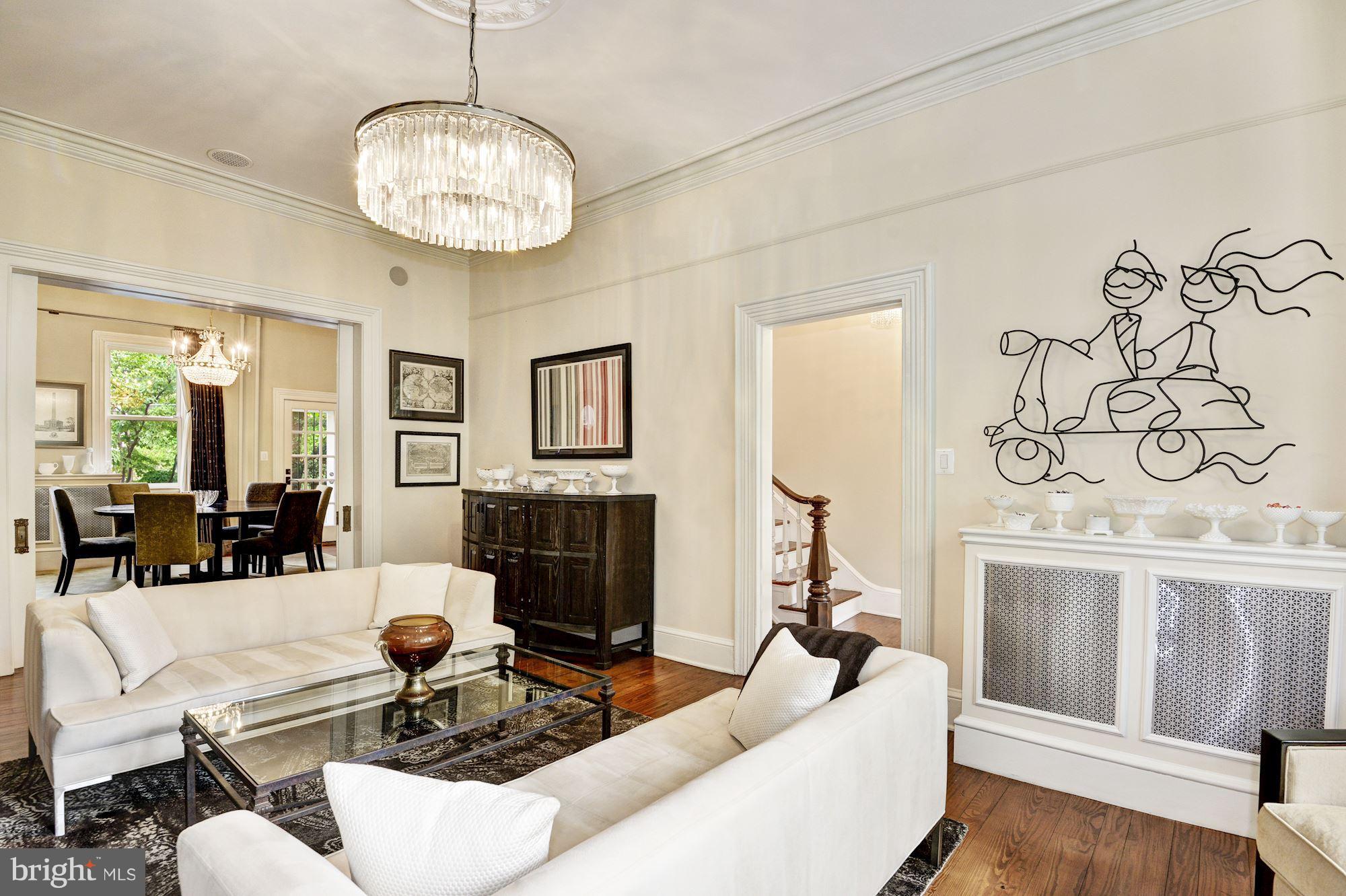 1335 Corcoran Street Northwest Washington, DC 20009 - Photo 3 of 20 Living Room