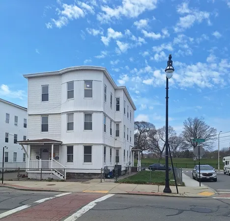 $799,000 | 246 Millbury Street, Worcester, MA 01610