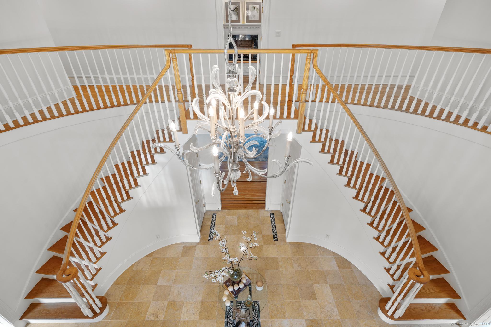 342 Midlock Road Fairfield, CT 06824 - Photo 35 of 40 Landing overlooking foyer