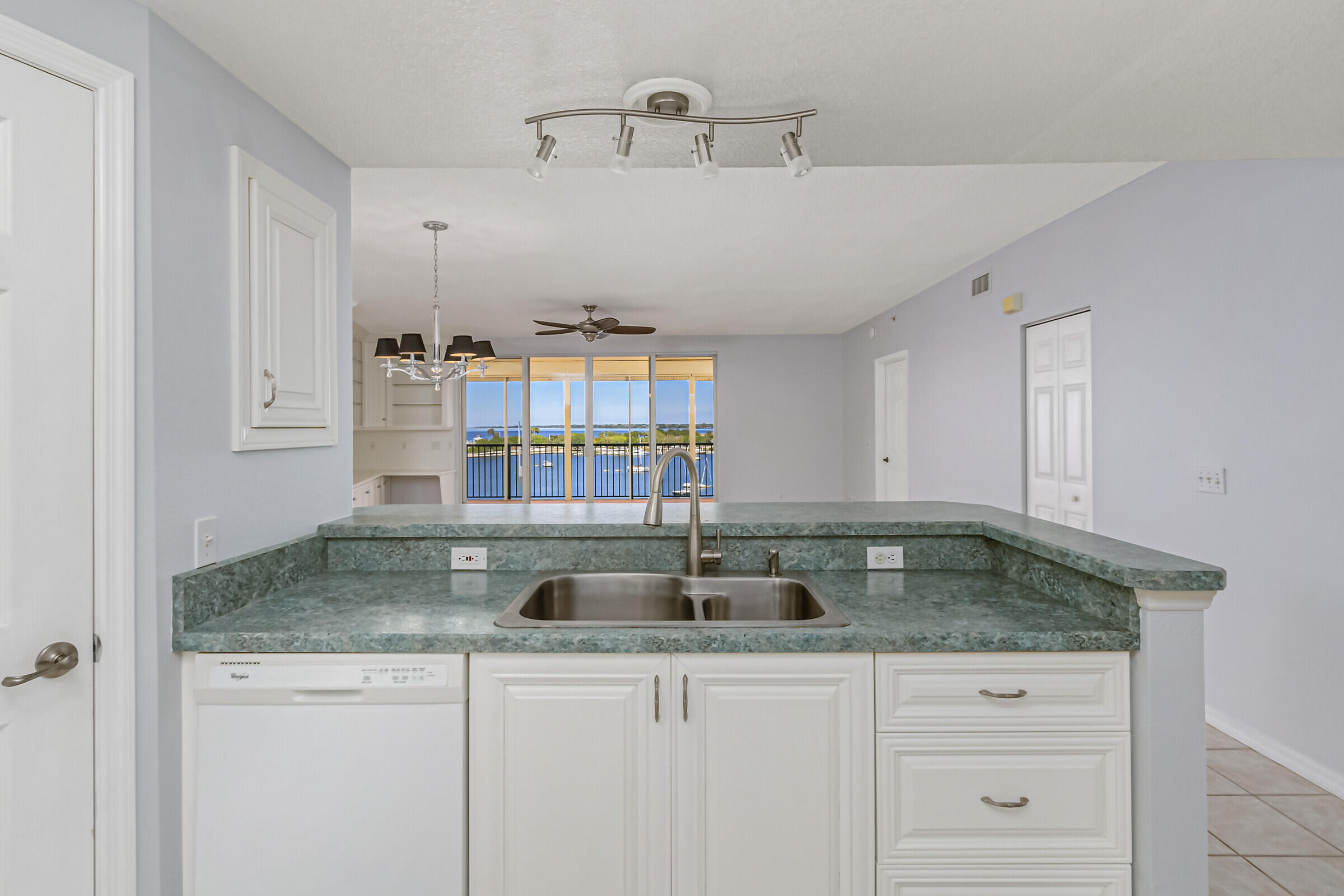 100 Riverside Drive, Unit 604 Cocoa, FL 32922 - Photo 17 of 75 21_100Riverside214_mls