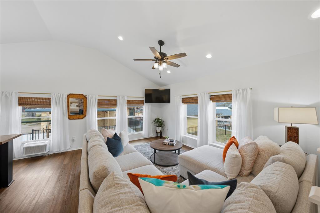 126 Maples Trail Mabank, TX 75156 - Photo 4 of 23