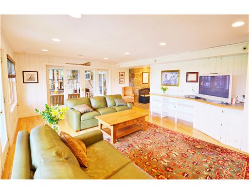 110 Willett Road North Kingstown, RI 02874 - Photo 19 of 20 Den/Family/Great Room.