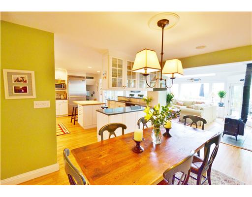 110 Willett Road North Kingstown, RI 02874 - Photo 9 of 20 Dining Room.