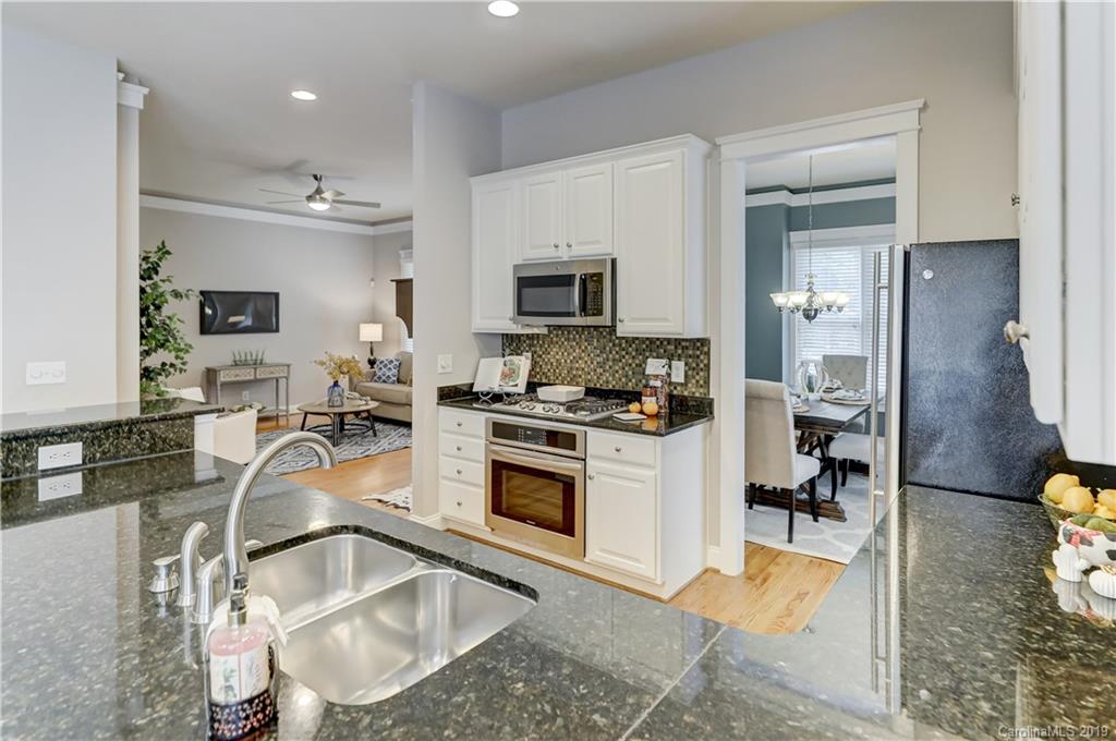 523 Fourth Baxter Crossing Fort Mill, SC 29708 - Photo 16 of 48