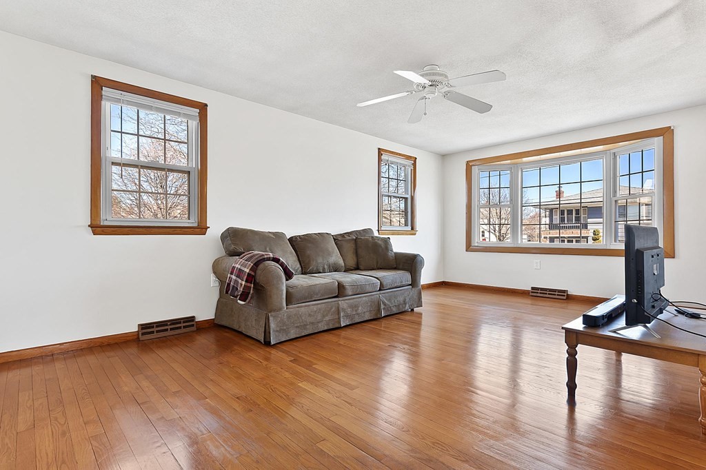 20 Davis Terrace Peabody, MA 01960 - Photo 11 of 25 a living room with furniture and a window