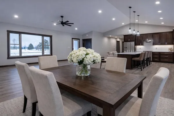 $689,900 | W24362 Fairway Lane, Trempealeau, WI 54661