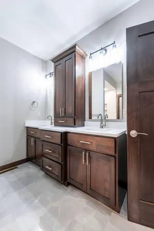 $689,900 | W24362 Fairway Lane, Trempealeau, WI 54661