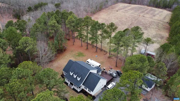 $699,000 | 651 Kents Mill Road, Louisa, VA 23093