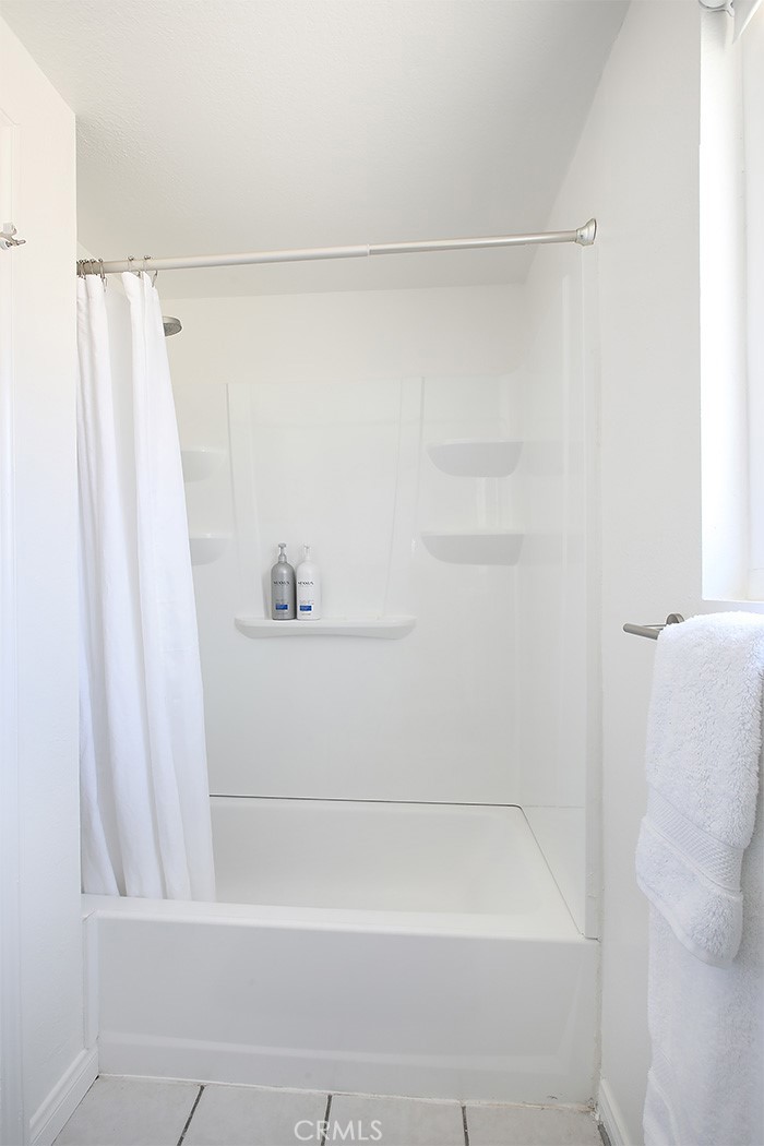 203 Cedar Street, Unit A & B Newport Beach, CA 92663 - Photo 10 of 32