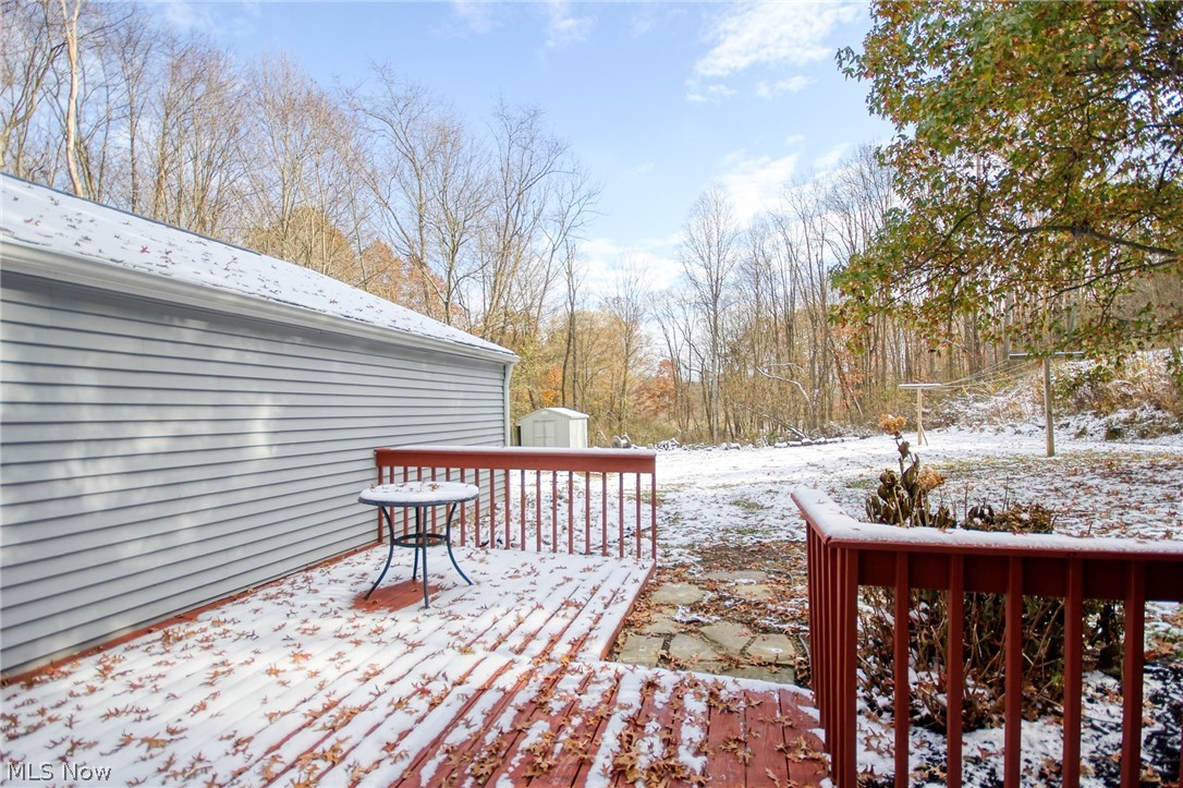 2833 Long Road Uniontown, OH 44685 - Photo 28 of 33