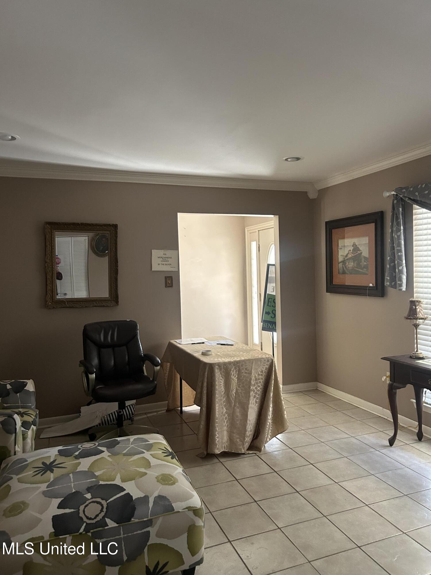 3906 Riverpine Drive Moss Point, MS 39563 - Photo 3 of 38 IMG_9576