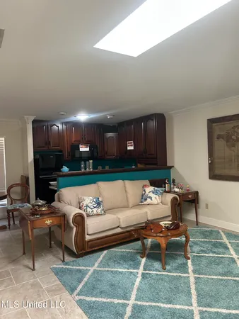 $288,650 | 3906 Riverpine Drive, Moss Point, MS 39563