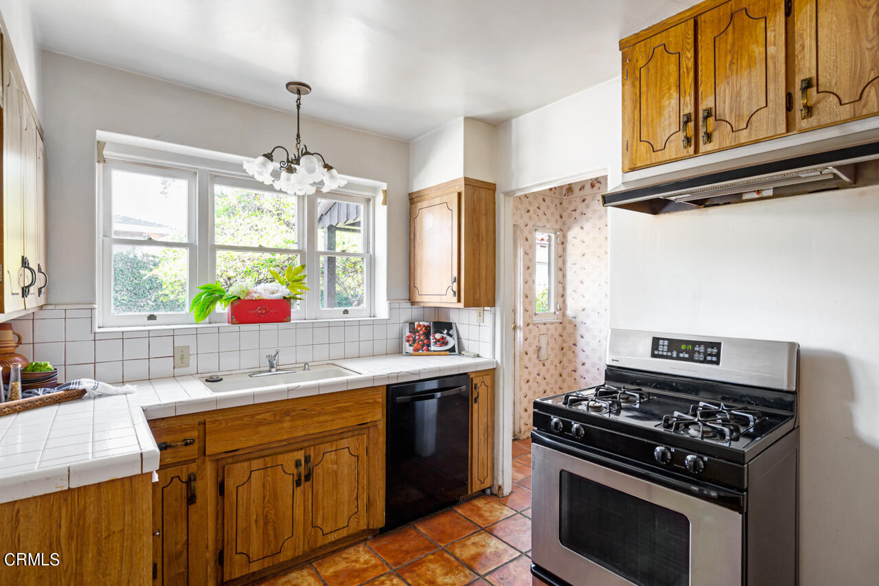 9119 Duarte Road San Gabriel, CA 91775 - Photo 11 of 22 9119 Duarte Road - Pierre Galant-13