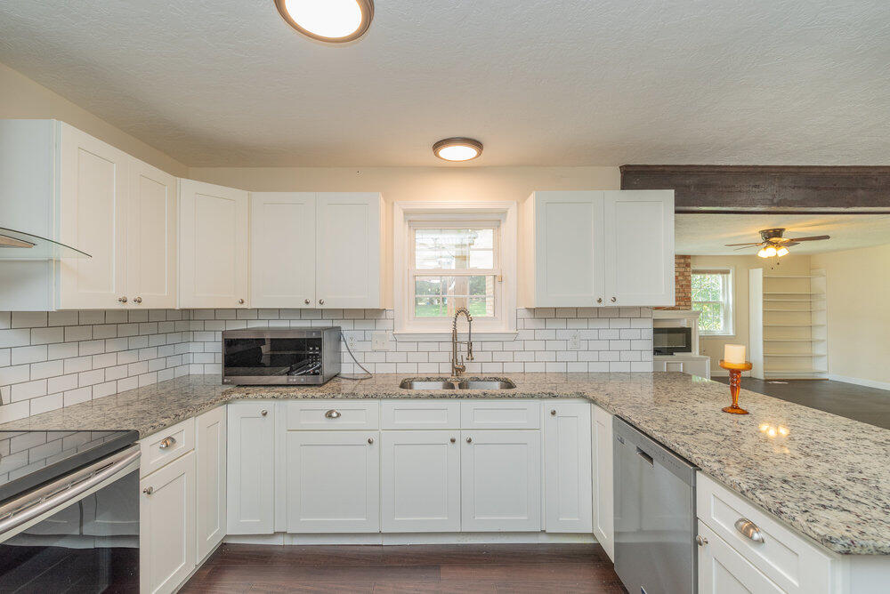 4034 Burning Tree Lane Augusta, GA 30906 - Photo 11 of 47 011_4034_burning_tree_ln_011_727