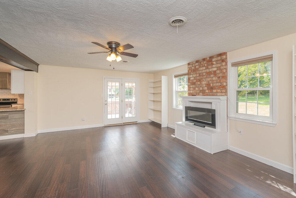 4034 Burning Tree Lane Augusta, GA 30906 - Photo 19 of 47 019_4034_burning_tree_ln_019_313