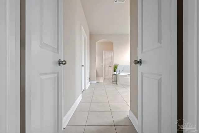 $4,000 | 3552 Pelican Bay Circle, Gulf Breeze, FL 32563