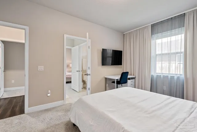 $4,000 | 3552 Pelican Bay Circle, Gulf Breeze, FL 32563