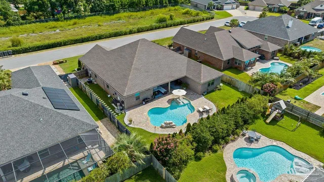$4,000 | 3552 Pelican Bay Circle, Gulf Breeze, FL 32563