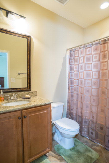 10572 Orkney Way Daphne, AL 36527 - Photo 8 of 14 Master Bathroom