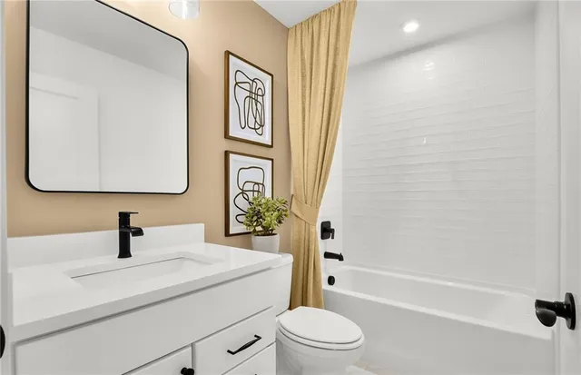 $801,968 | 243 Rockledge Bend Southwest, Powder Springs, GA 30127