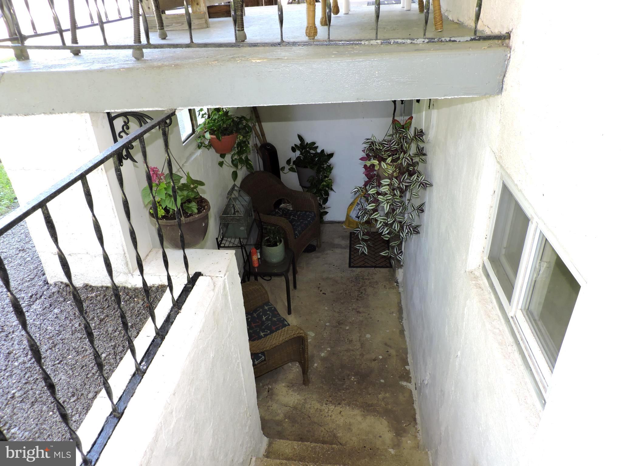 8470 Bussenius Road Pasadena, MD 21122 - Photo 18 of 29 Entrance to lower Apt