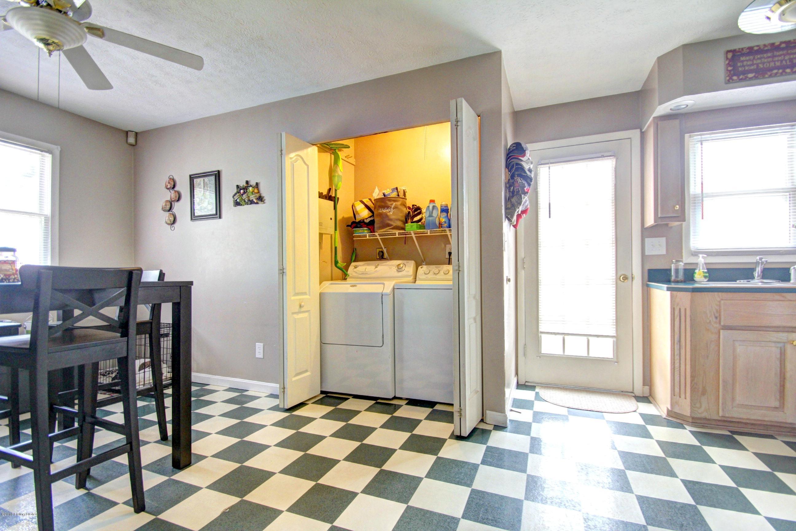 6705 Barbrook Road Louisville, KY 40258 - Photo 8 of 25 8
