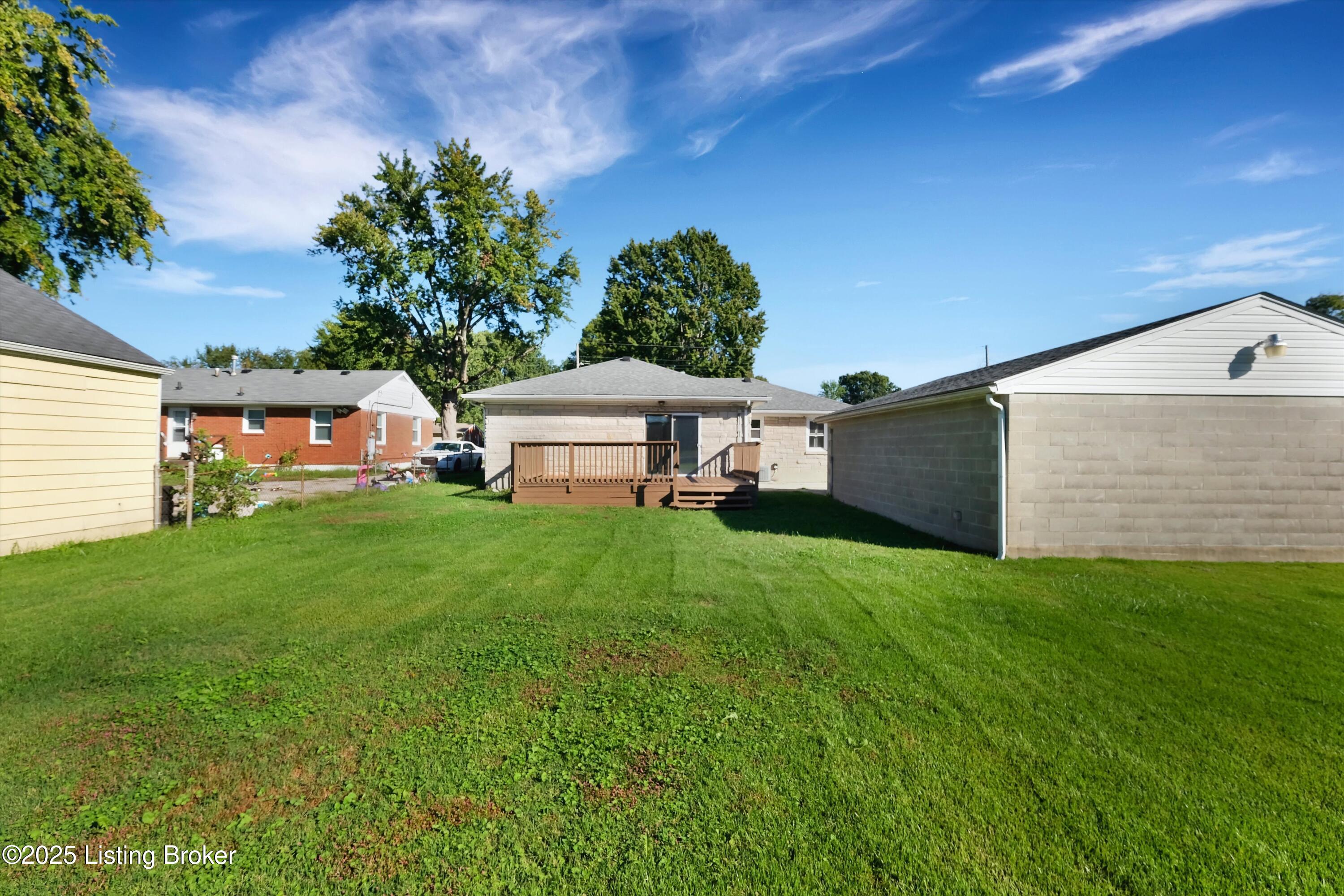 5202 Rodgers Road Louisville, KY 40258 - Photo 36 of 39 36-5202 Rogers Ave