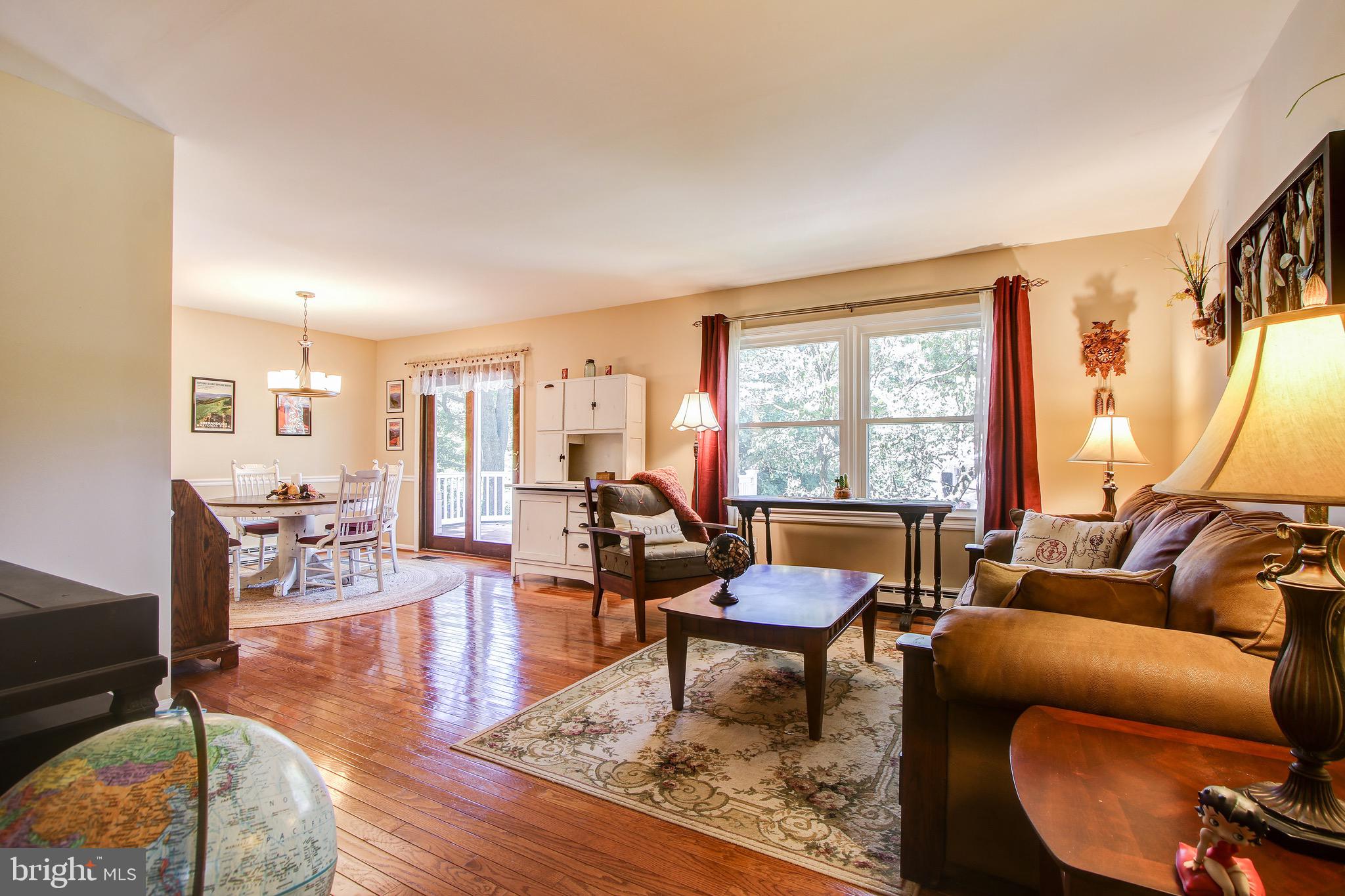 19016 High Point Drive Gaithersburg, MD 20879 - Photo 7 of 50