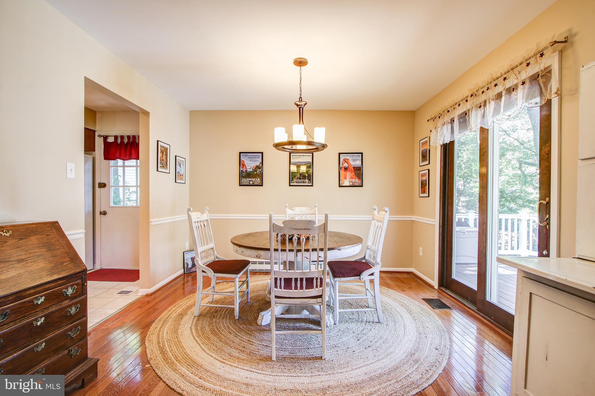 19016 High Point Drive Gaithersburg, MD 20879 - Photo 10 of 50