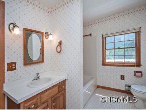 202 Riddle Cove Road Maggie Valley, NC 28751 - Photo 7 of 13 Gallery Image 7