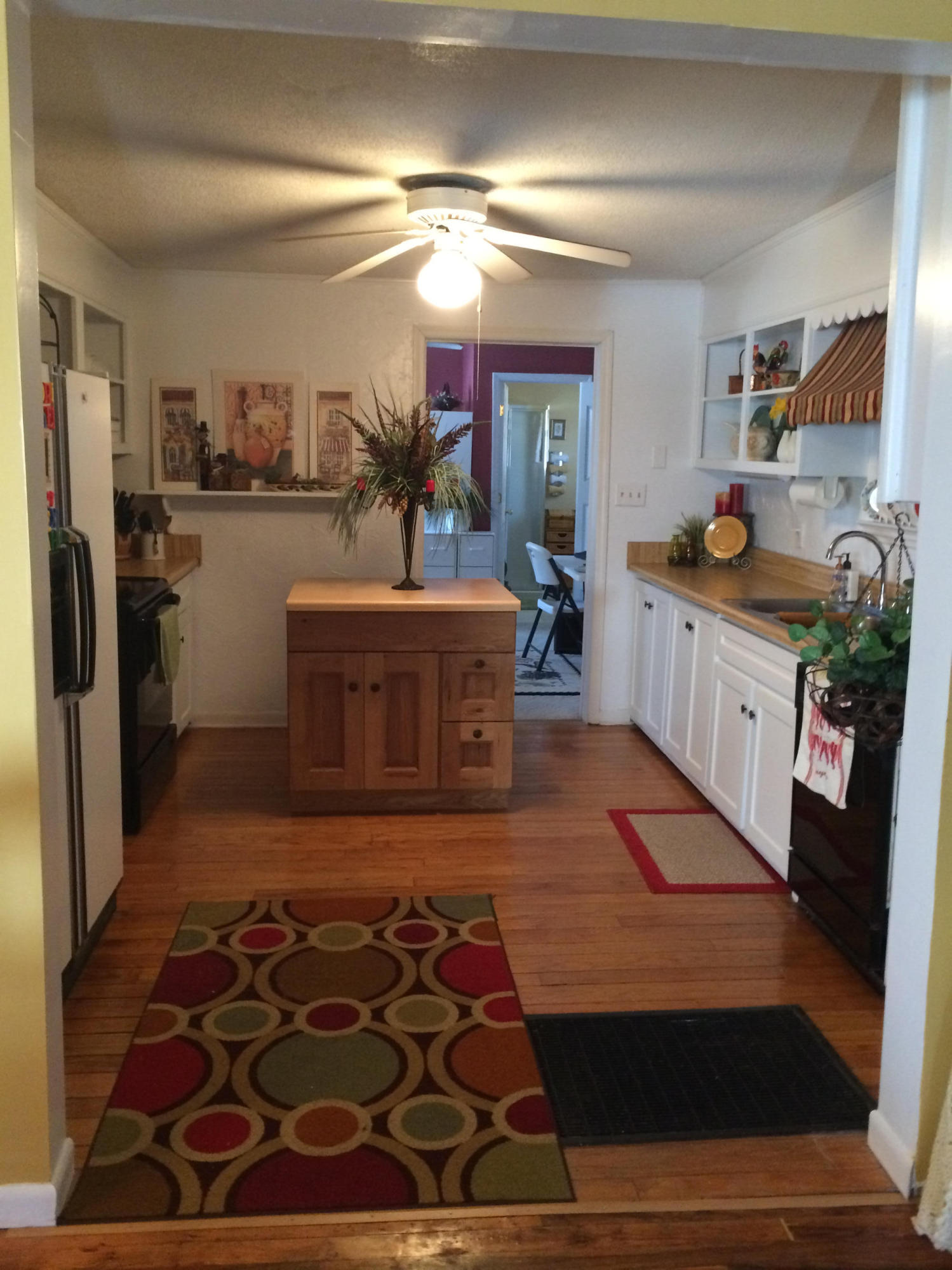 3266 West Nickajack Road Ringgold, GA 30736 - Photo 4 of 14 Kitchen-Open to dining room