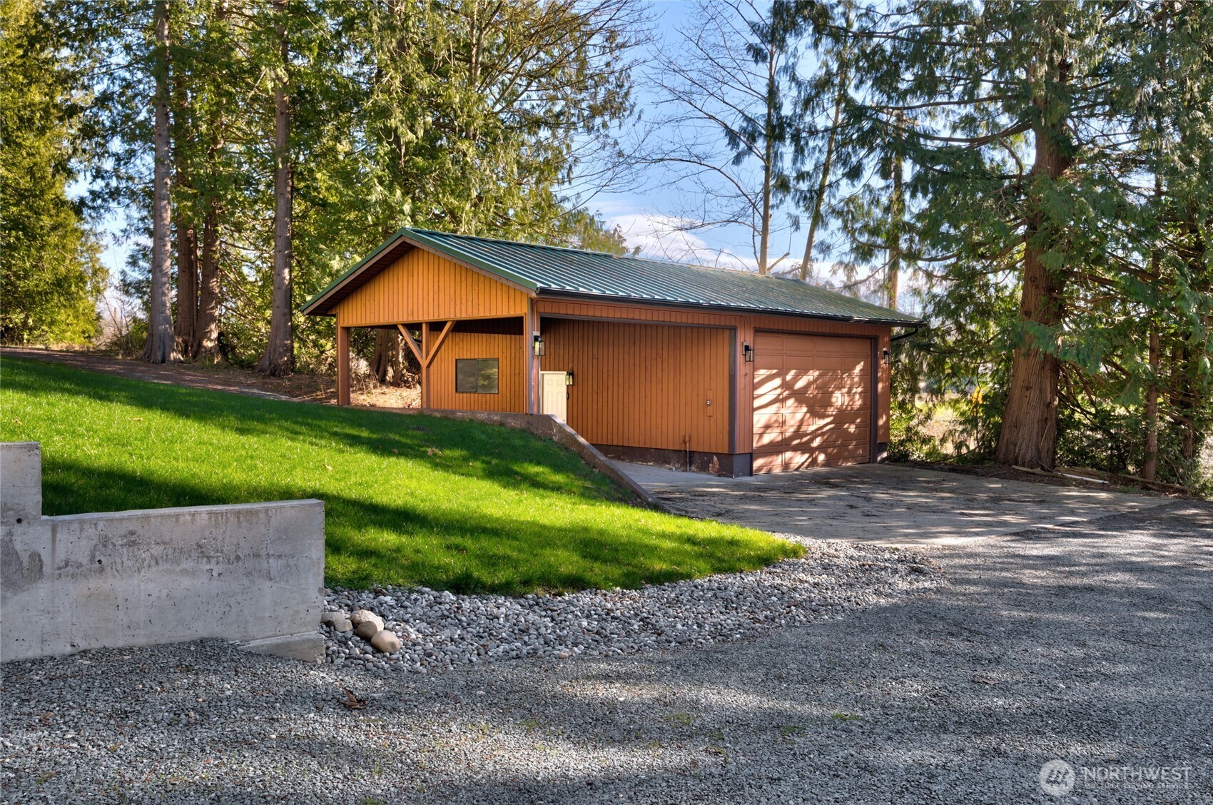 23941 Bassett Road Sedro-Woolley, WA 98284 - Photo 36 of 39