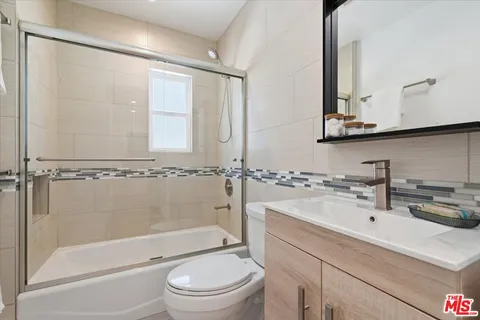 $1,695,000 | 10946 Wagner Street, Culver City, CA 90230