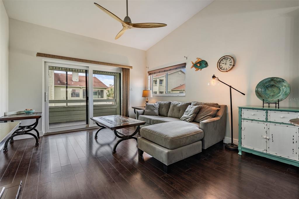 637 Drake Lane North Dunedin, FL 34698 - Photo 11 of 43 a living room with furniture and a window