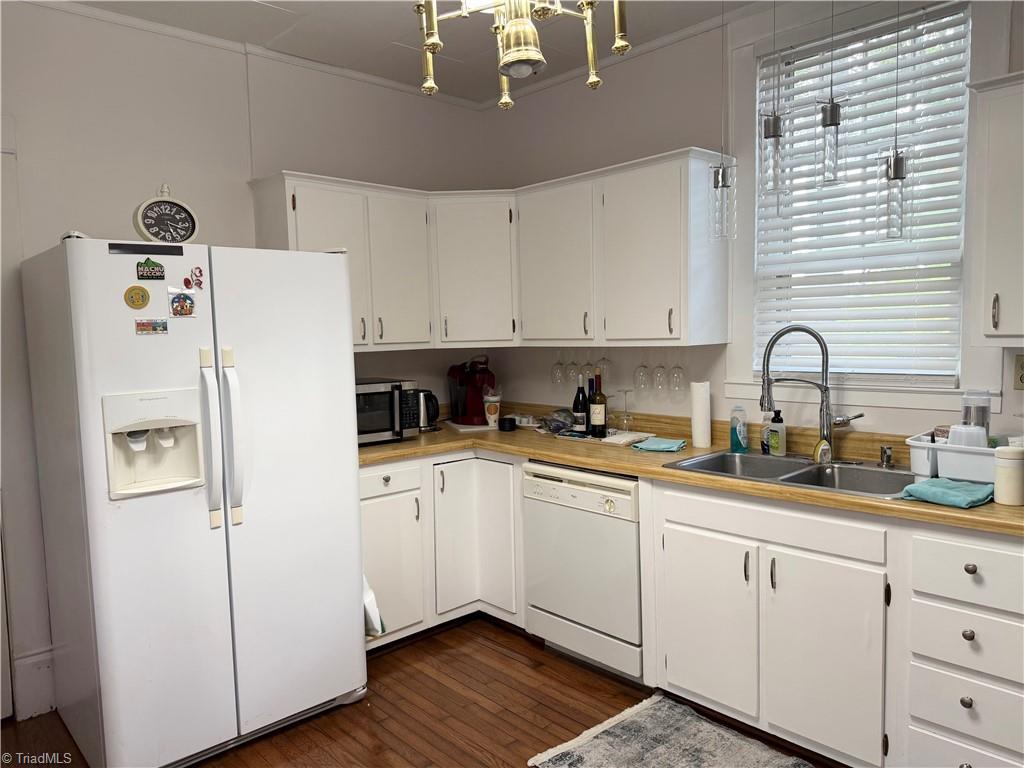 907 Johnson Street High Point, NC 27262 - Photo 13 of 19 Gallery Image 13