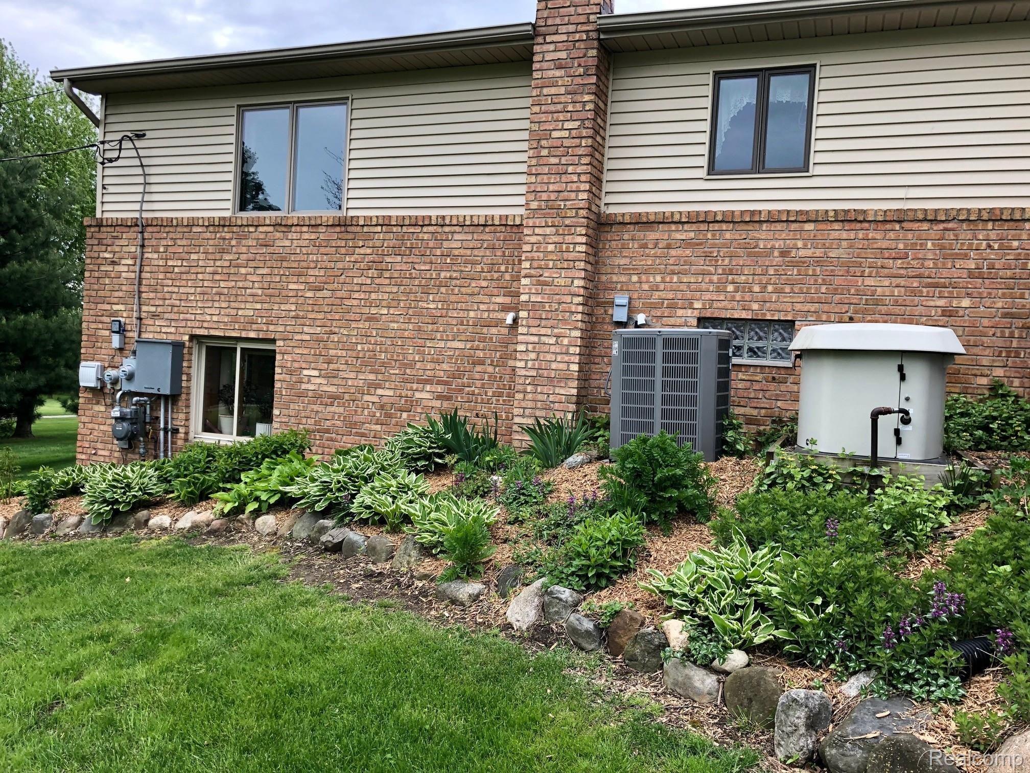 4744 Bishop Road Dryden, MI 48428 - Photo 88 of 89 IMG_4701.jpg