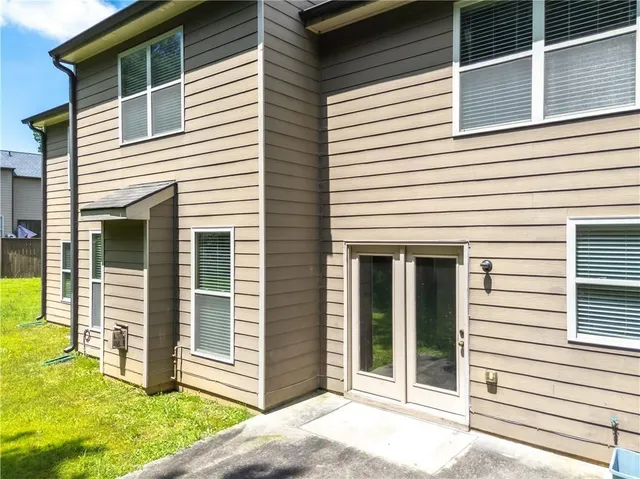 $2,400 | 1492 Station Ridge Court Southeast, Lawrenceville, GA 30045