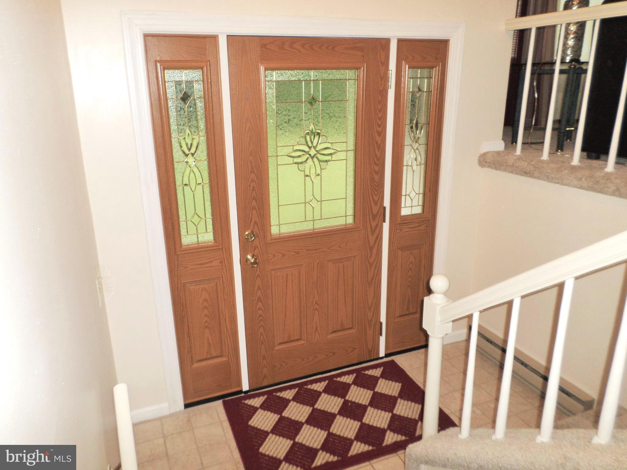 18337 Manor Church Road Boonsboro, MD 21713 - Photo 6 of 30 Entry Hall, nice and spacious