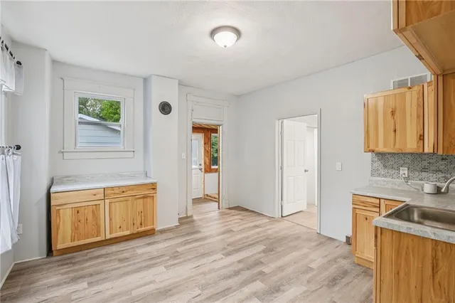 $165,000 | 311 North Water Street, Clinton, MO 64735