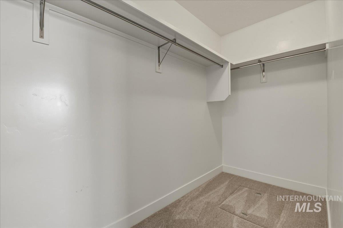 2109 North Gelding Court Middleton, ID 83644 - Photo 23 of 39 Walk in closet with light carpet
