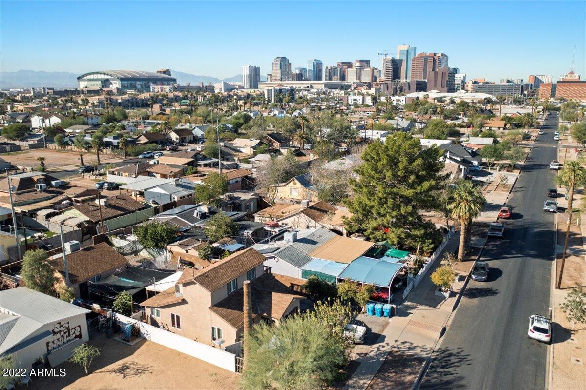 1141 East Fillmore Street Phoenix, AZ 85006 - Photo 2 of 6 08-Downtown Ballpark proximity