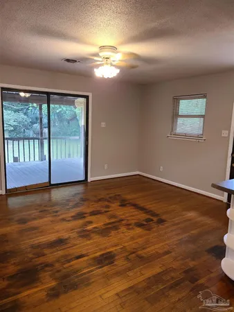 $1,895 | 7758 Kipling Street, Pensacola, FL 32514