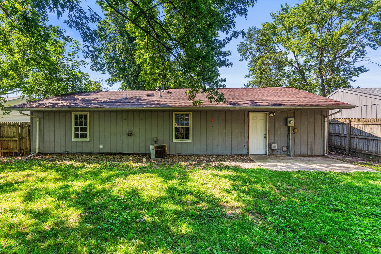 1165 Clark Street Rantoul, IL 61866 - Photo 5 of 26