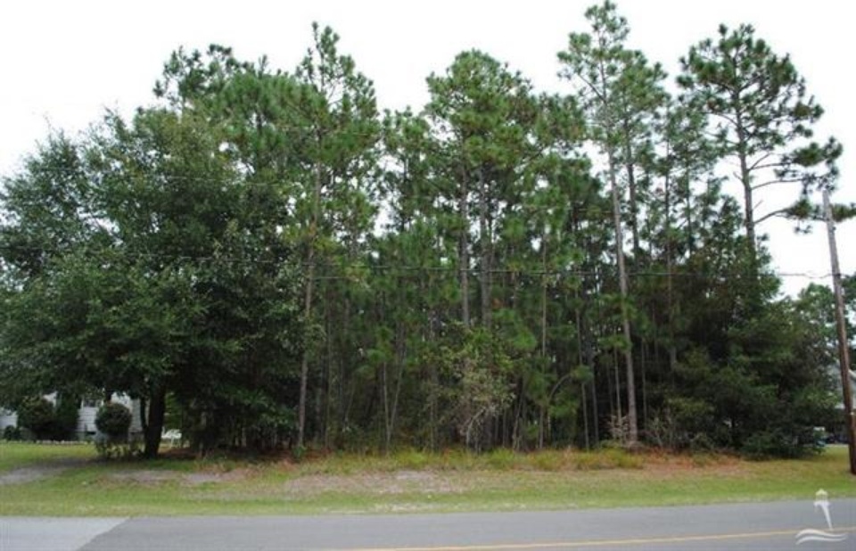 408 Drayton Road Southport, NC 28461 - Photo 1 of 1