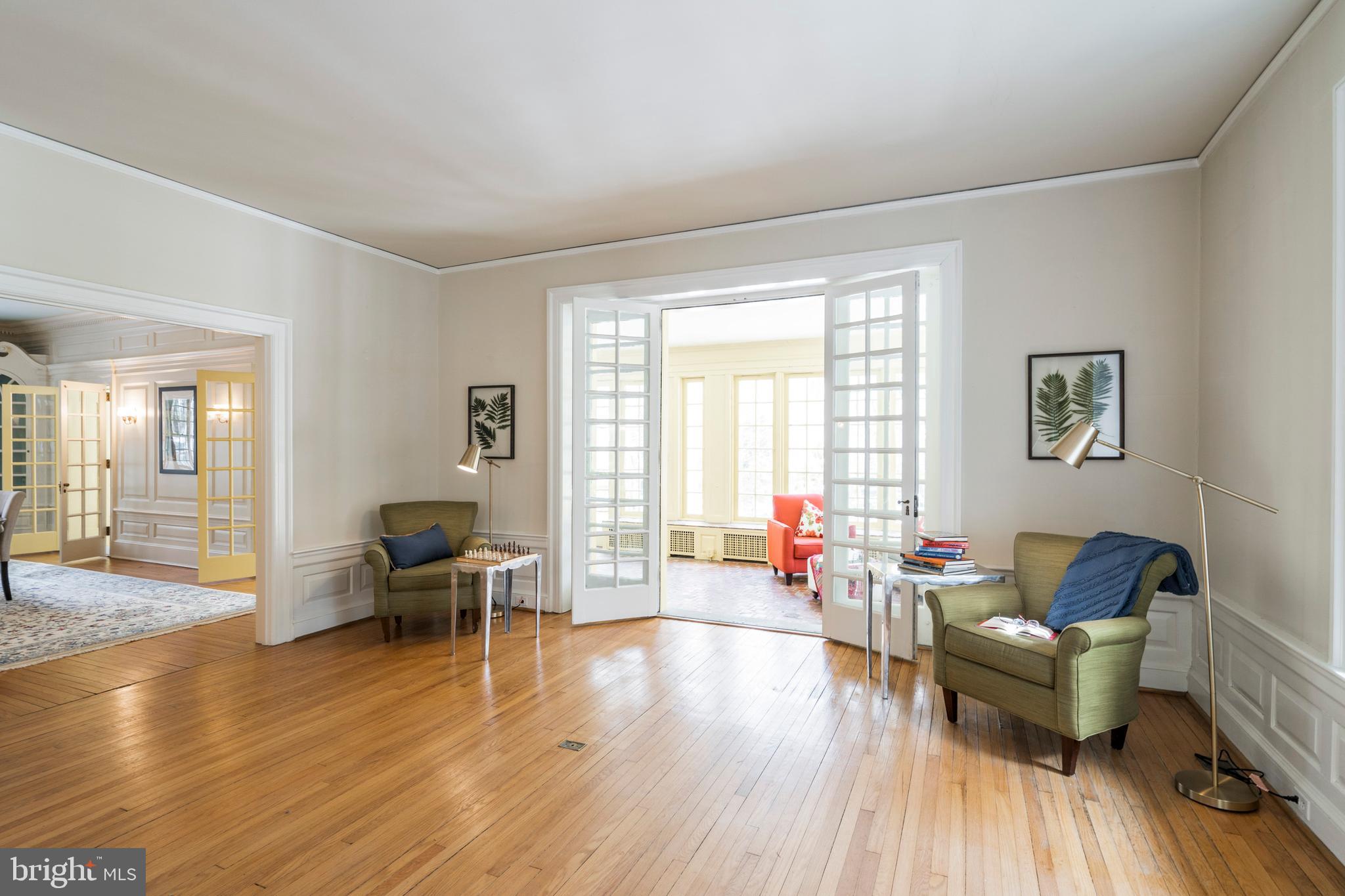 132 St Georges Road Ardmore, PA 19003 - Photo 13 of 87 a living room with furniture and wooden floor