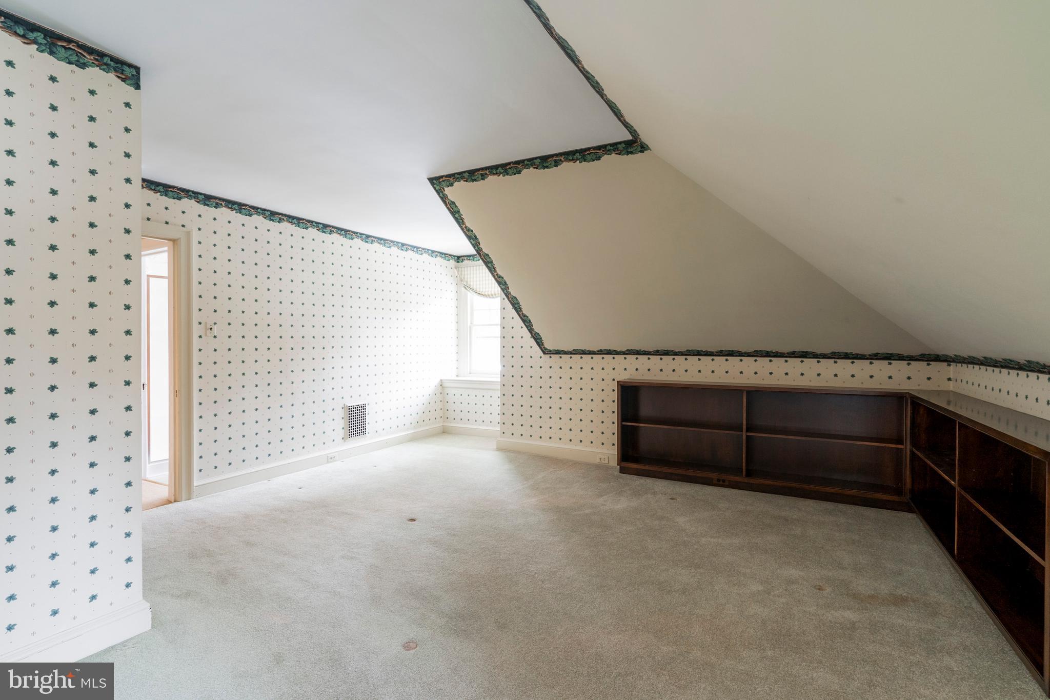 132 St Georges Road Ardmore, PA 19003 - Photo 62 of 87 a view of a hallway with staircase