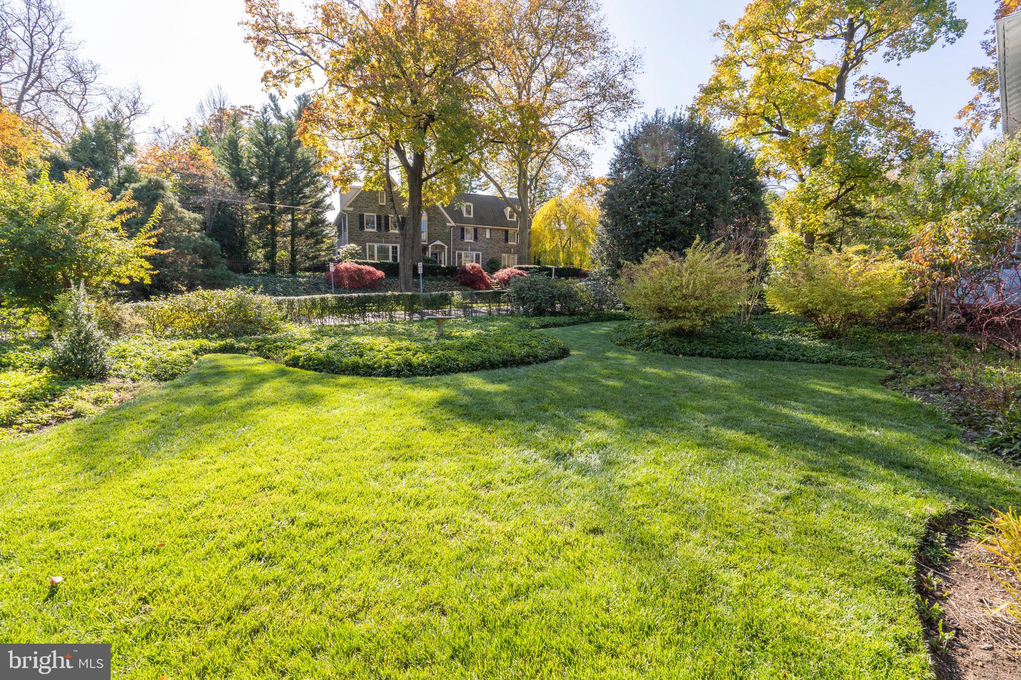 132 St Georges Road Ardmore, PA 19003 - Photo 82 of 87 a view of a fountain in front of a house