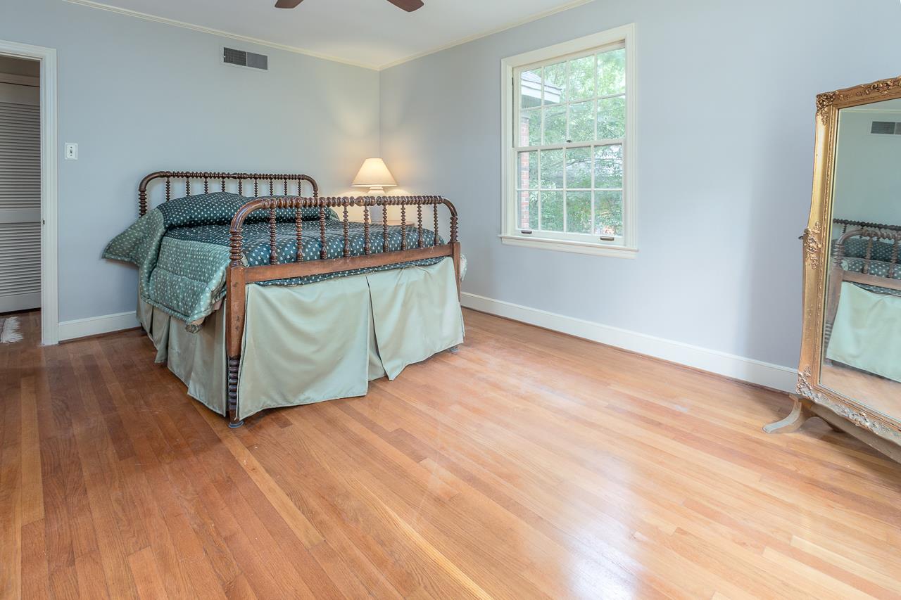 4500 Walnut Grove Road Memphis, TN 38117 - Photo 17 of 25