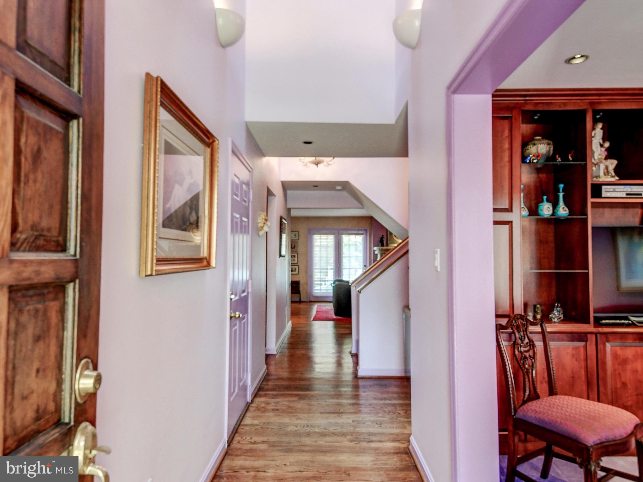 14 Raisin Tree Circle Baltimore, MD 21208 - Photo 5 of 32 FOYER WITH HARDWOOD FLOORS