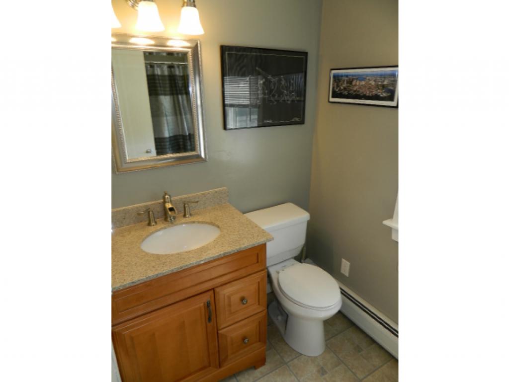 102 Agamenticus Road South Berwick, ME 03908 - Photo 16 of 35 Gallery Image 16